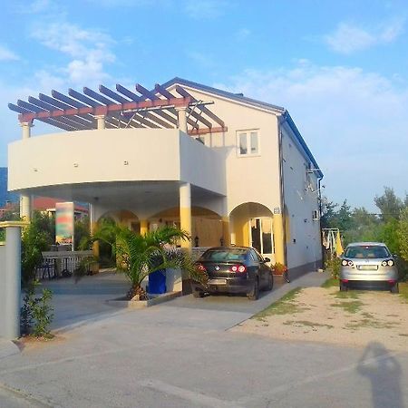 Apartments Bucic Zadar Bagian luar foto